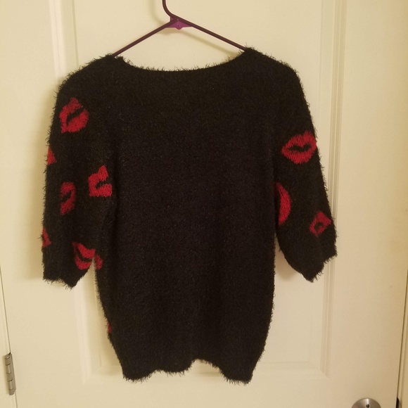 BONGO Womens Large Black Lip Print Fuzzy Sweater - Picture 5 of 5